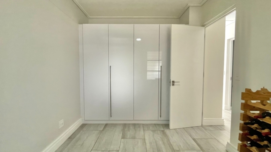 3 Bedroom Property for Sale in Paardevlei Western Cape